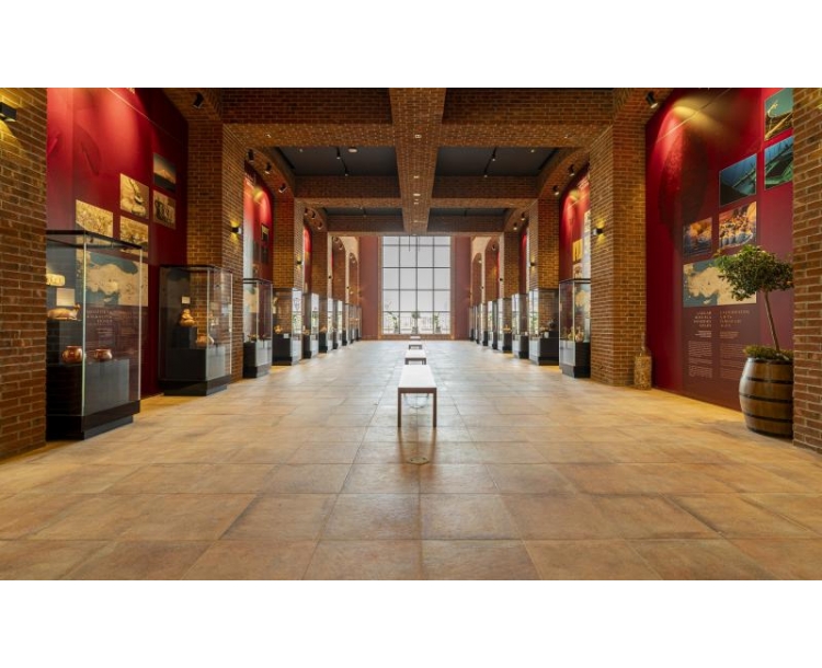 Asmadan Fabrika ve Otel İnşaatı