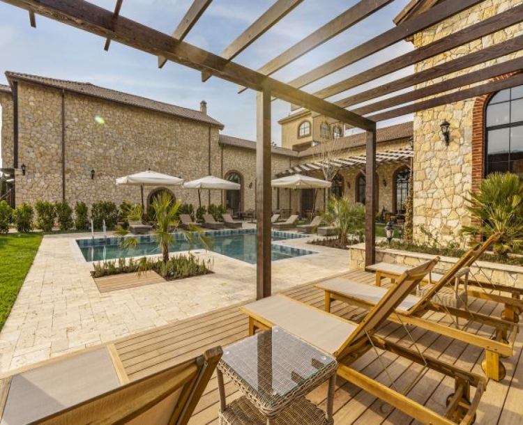 Asmadan Fabrika ve Otel İnşaatı